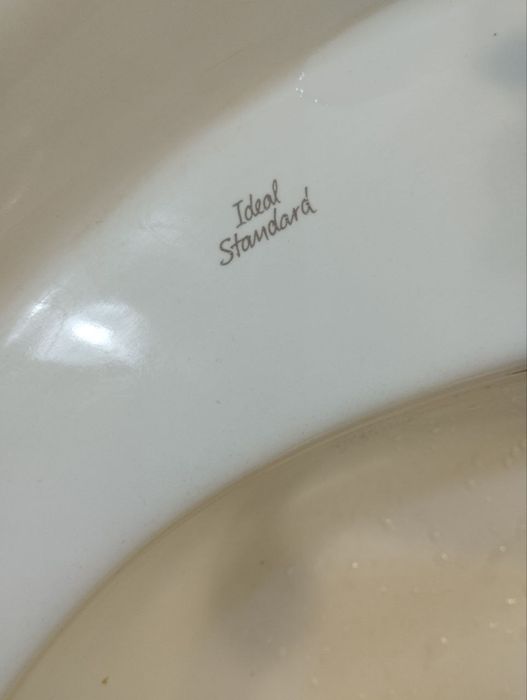 Раковина керамика.