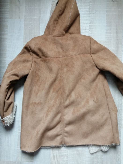 Яке кожухче  Zara