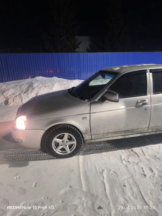 Продам Приору 2009 год