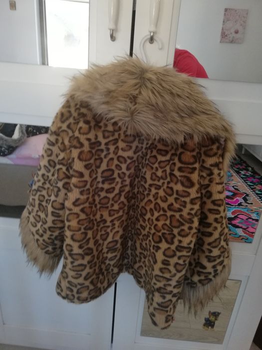 Blana de vânzare, blana ecologica model animal print.