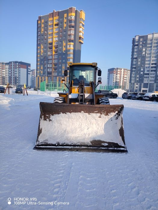 Продам фронтальный погрузчик