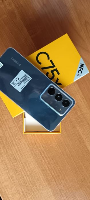 , продаётся смартфон Realme c75x состояние 10/10 идеал