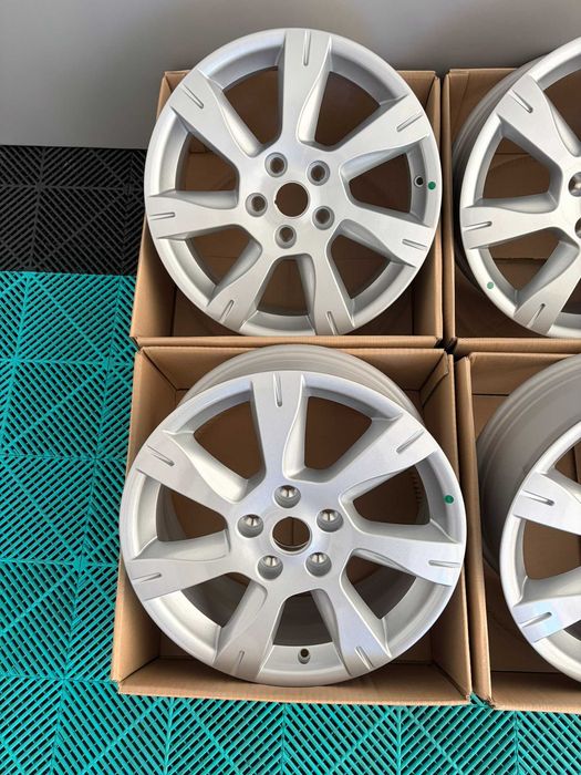 Jante R17 gama Renault Megane 3 Fluence Scenic Kadjar Duster Koleos Talisman noi originale Renault 5x114.3 66.1mm Et49