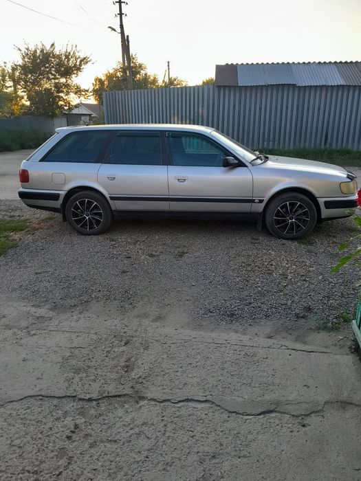 Продам Audi 100 в отличном состоянии