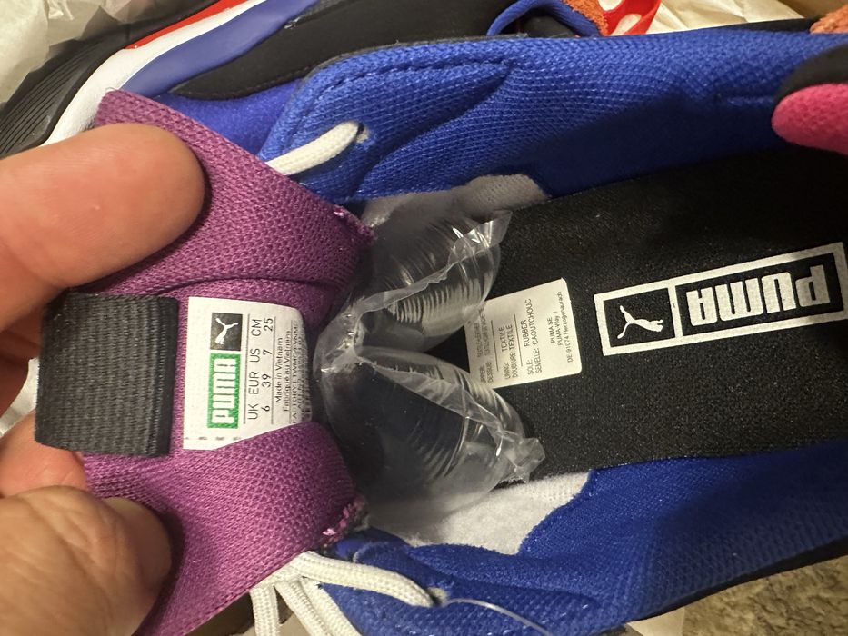 Продаю стильные летние весение кроссовки оригинал Puma Thunder