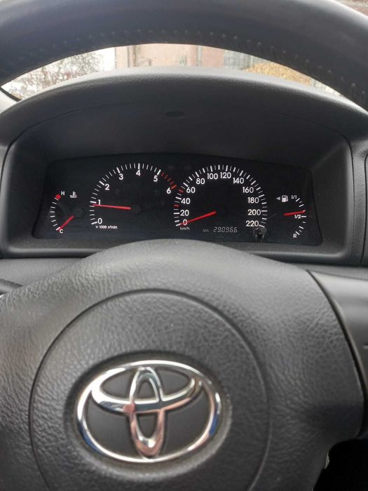 Toyota Corolla 1.4 diesel, 90 cp