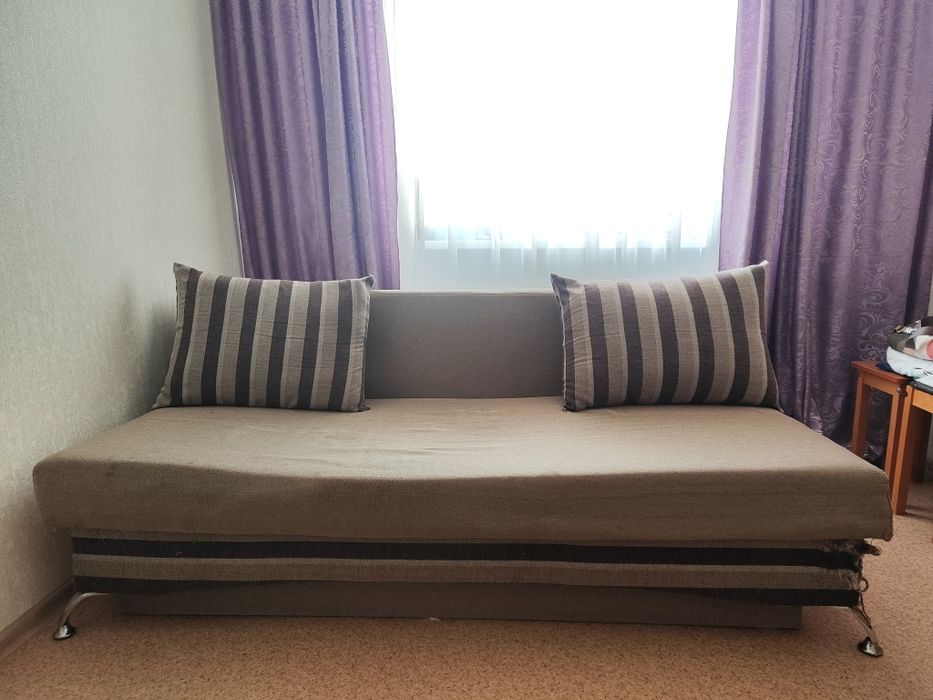 Продам диван самовывоз