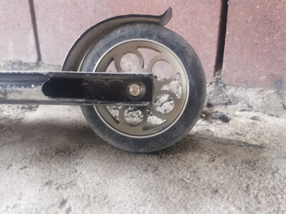 Продам трюковый самокат