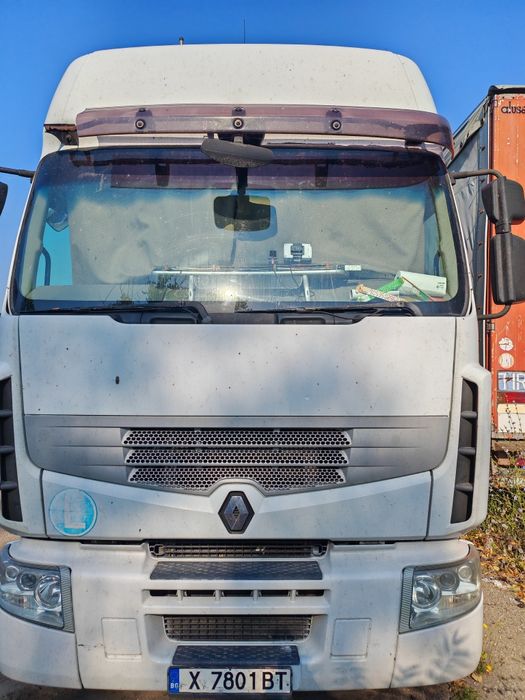Продавам Камион Рено премиеум 450. 18 ДХИ