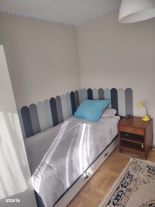 Apartament 4 camere 95 mp Central bloc anvelopat, finisat, mobilat