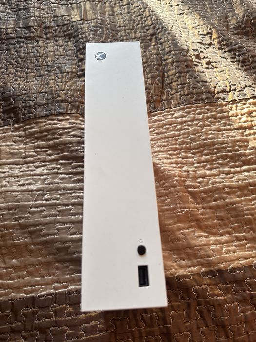 Продаю xbox 512 GB SSD