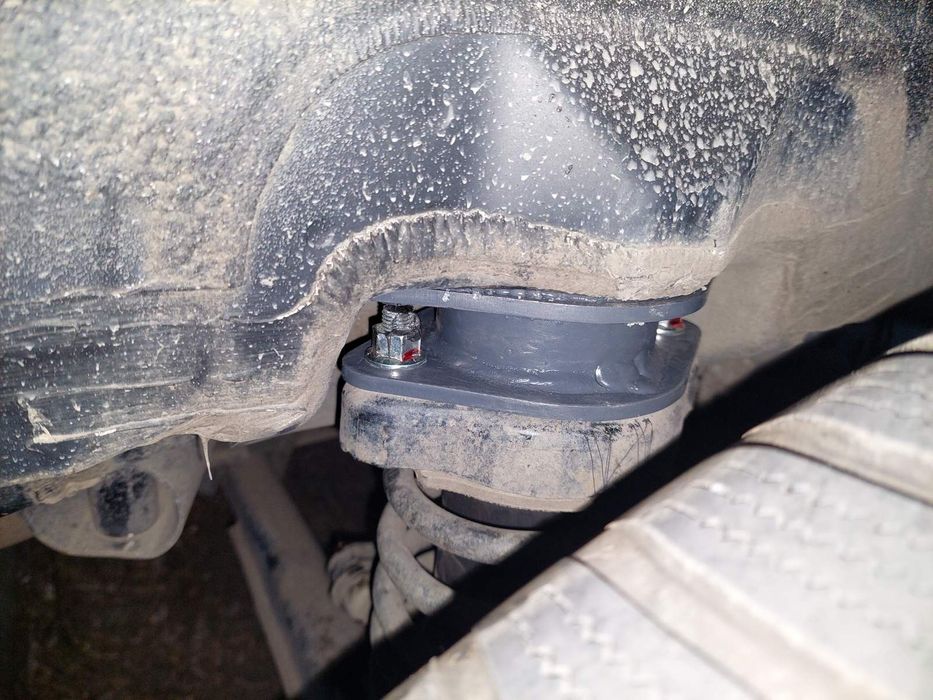 Lift kit повдигане Mitsubishi ASX подложки фланци тампони