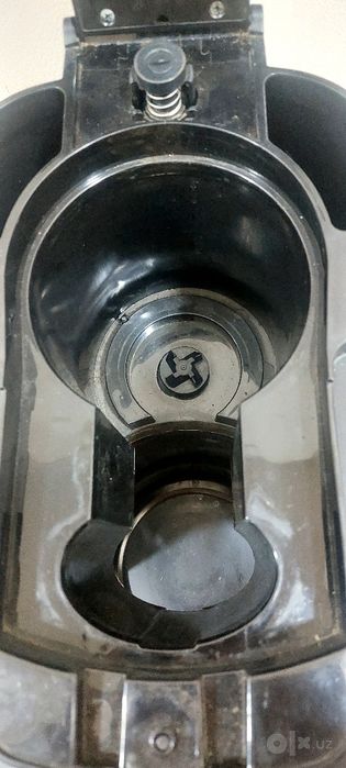 Продам кофеварку Sokany 506E
