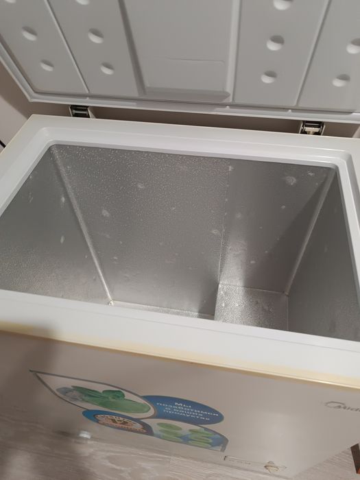 Продам  Морозильную камеру