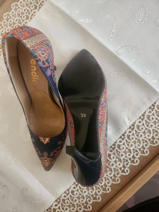 Дамски официални обувки