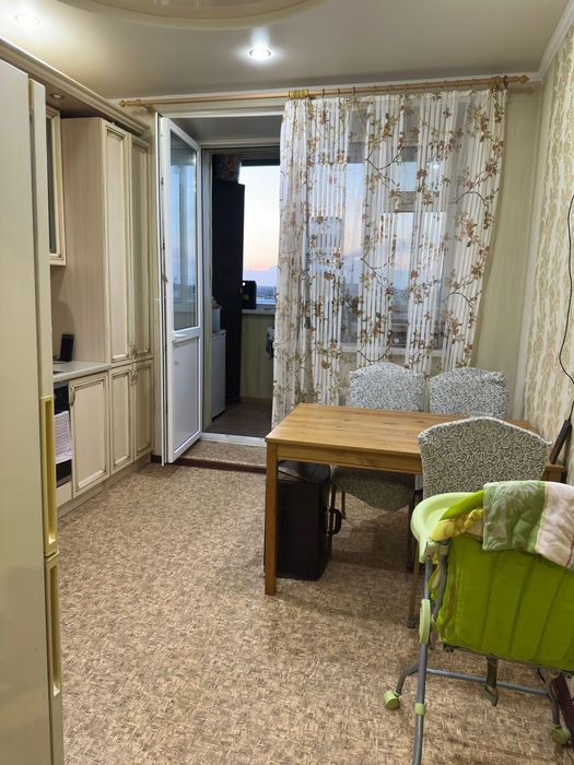 Продам 2х  с ремонтом и мебелью НИШ!