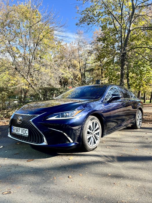 Lexus ES300h Hybrid - interior deosebit bicolor Bucuresti Sectorul 1 ...