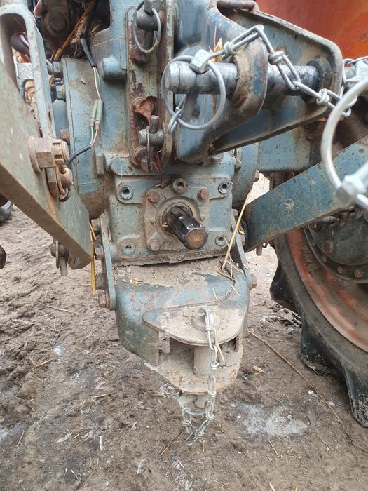 Vând Tractor Kubota