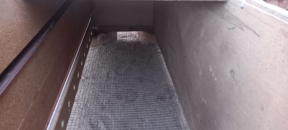 Брудер клетка балапанга