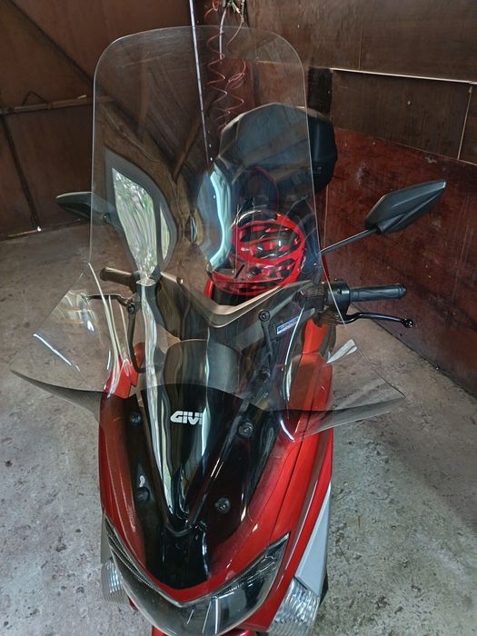 Слюда за yamaha N max 2016 Година