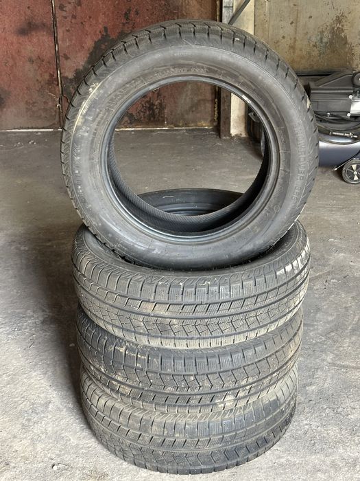 Продам шины 225/60/17