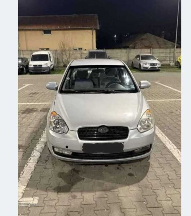 Hyundai Accent diesel Gri