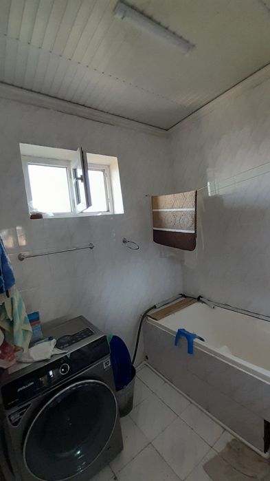 Продаёться  (Сотилади)