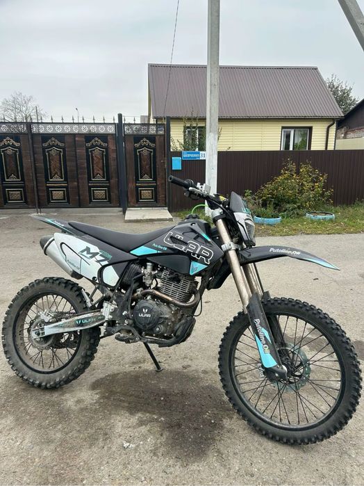 Эндуро 250 кубов