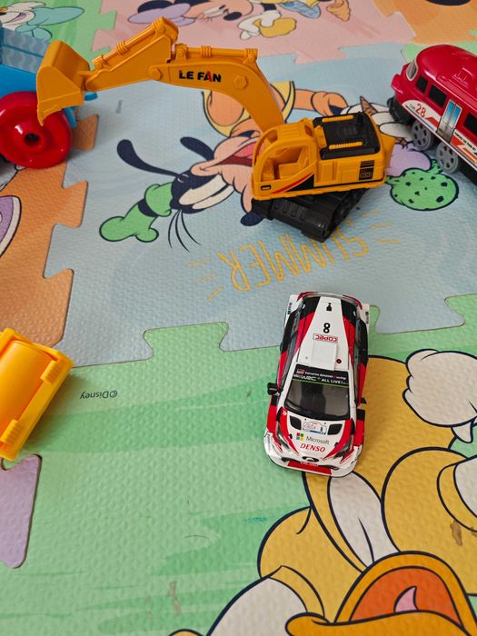 Играчки, занимателни игри