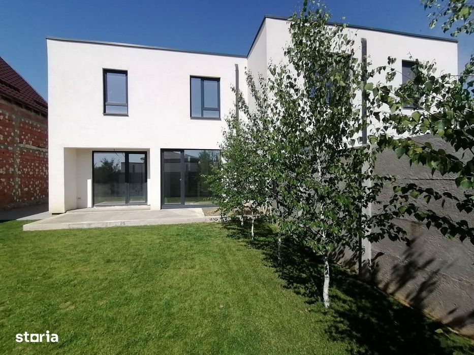 Duplex modern - design deosebit - zona foarte buna - 3 dormitoare