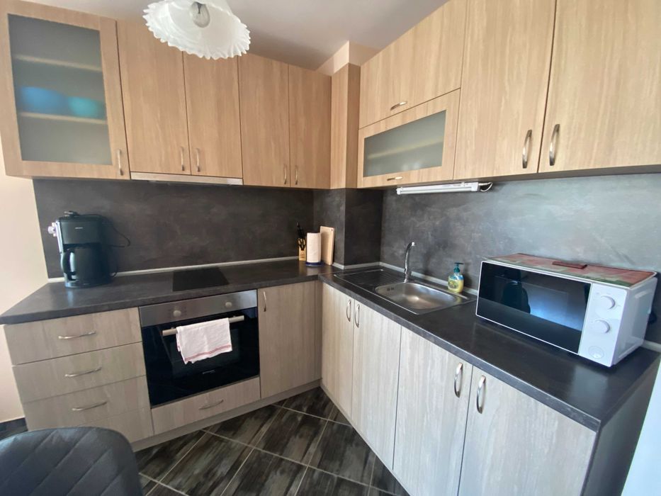 Под наем апартамент "Морски бриз" в иделния център на Варна