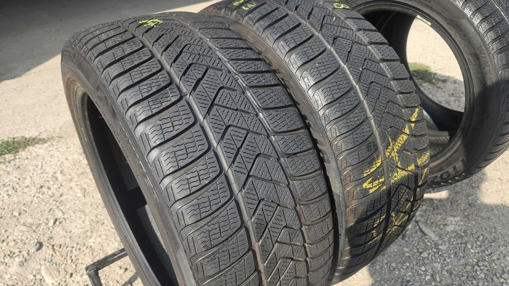 235/45 R18 • Iarna • Pirelli Sottozero 3 TO Elect PNCS 98V | 2 buc | DOT 2023 | Pret/buc