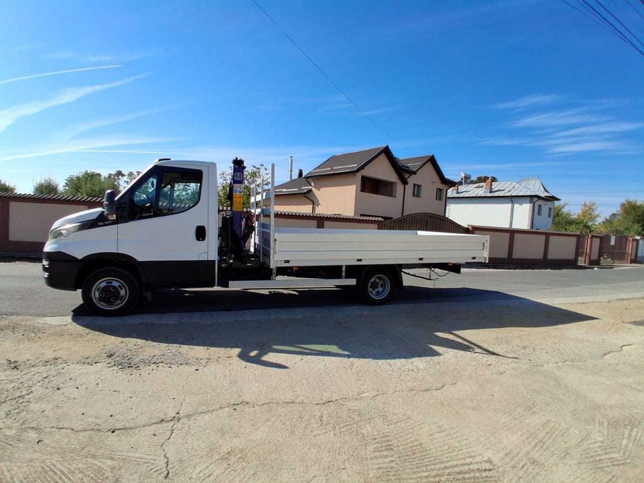 Iveco daily cu macara