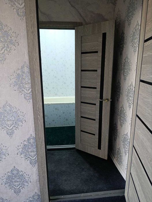 Янги планировка 2 хонали 6 метр верандали квартира сотилади