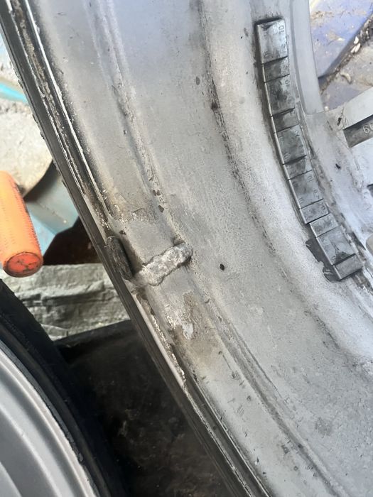 р16 Торус  покрышка сезон хватает