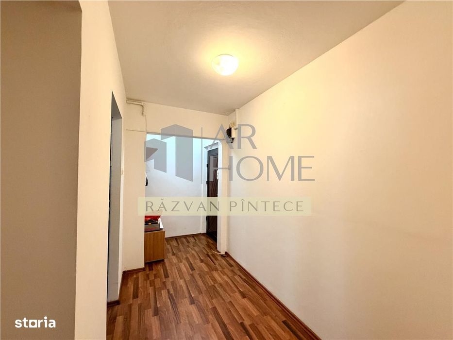 Apartament 2 camere, semidecomandat, zona Nord, Ploiesti