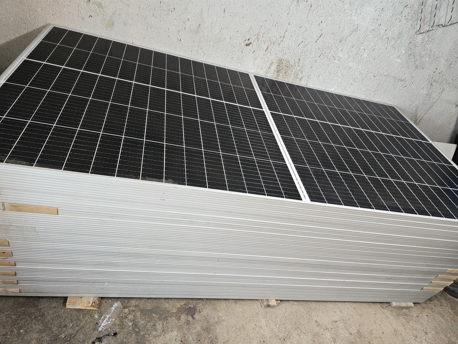 Соларни панели и инвертори