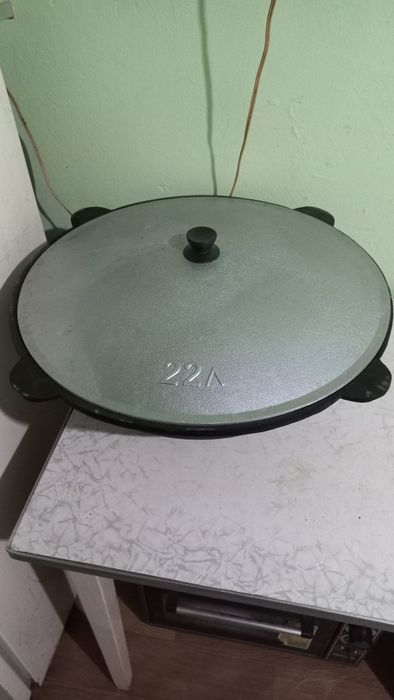 Казан чугунный 22 литра