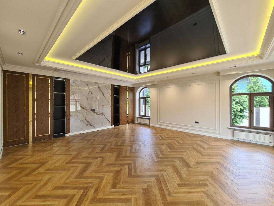 Элитный дом с бассейном и СПА в закрытом комплексе