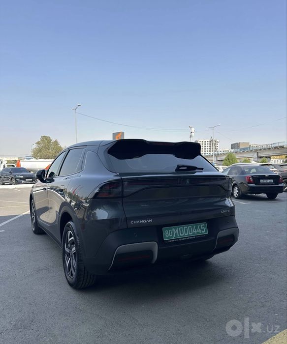 CHANGAN UNI-E (Changan Samarkand Rohat avtosaloni)