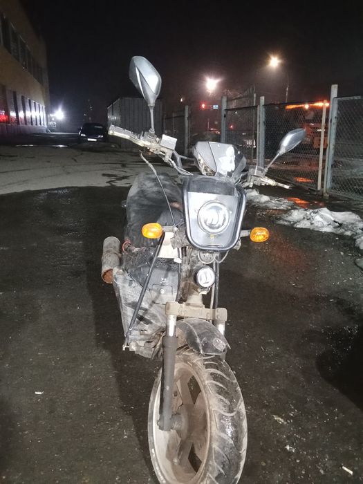 Продам скутер на ходу