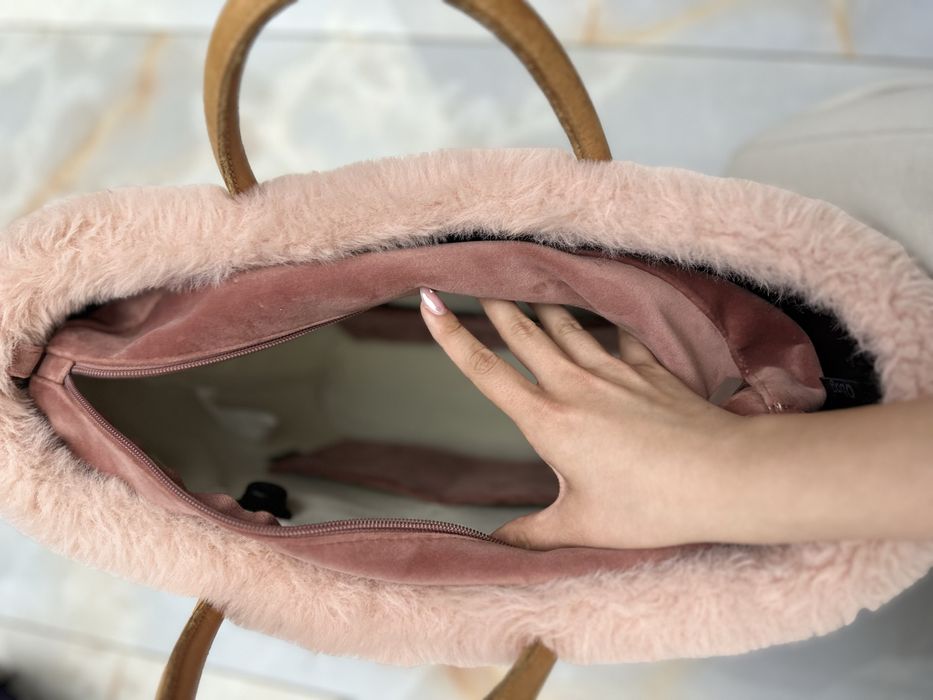 O bag дамска чанта – розова, зимен модел с пух