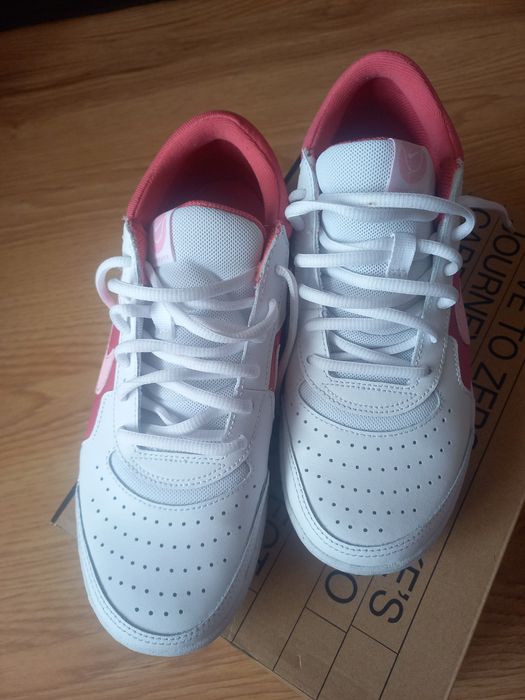 Оригинални маратонки