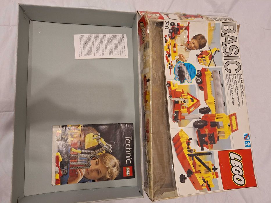 Lego 740: Basic Building Set