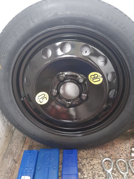 Оргинален крик и ключ  бмв нов