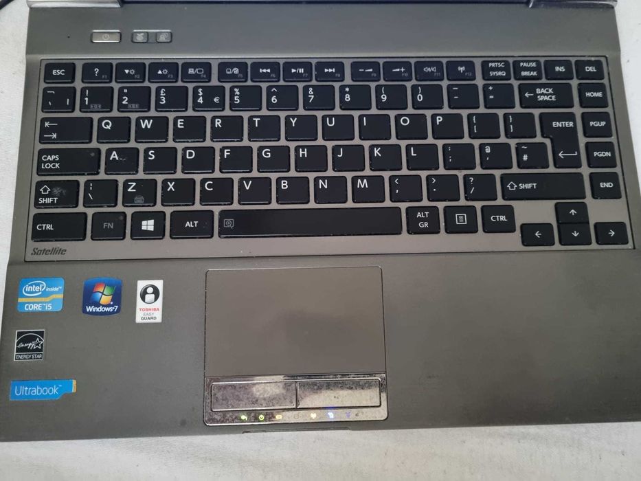 Două Ultrabook Toshiba Portege Z830, 1 perfect funcțional + 1 rezervă!