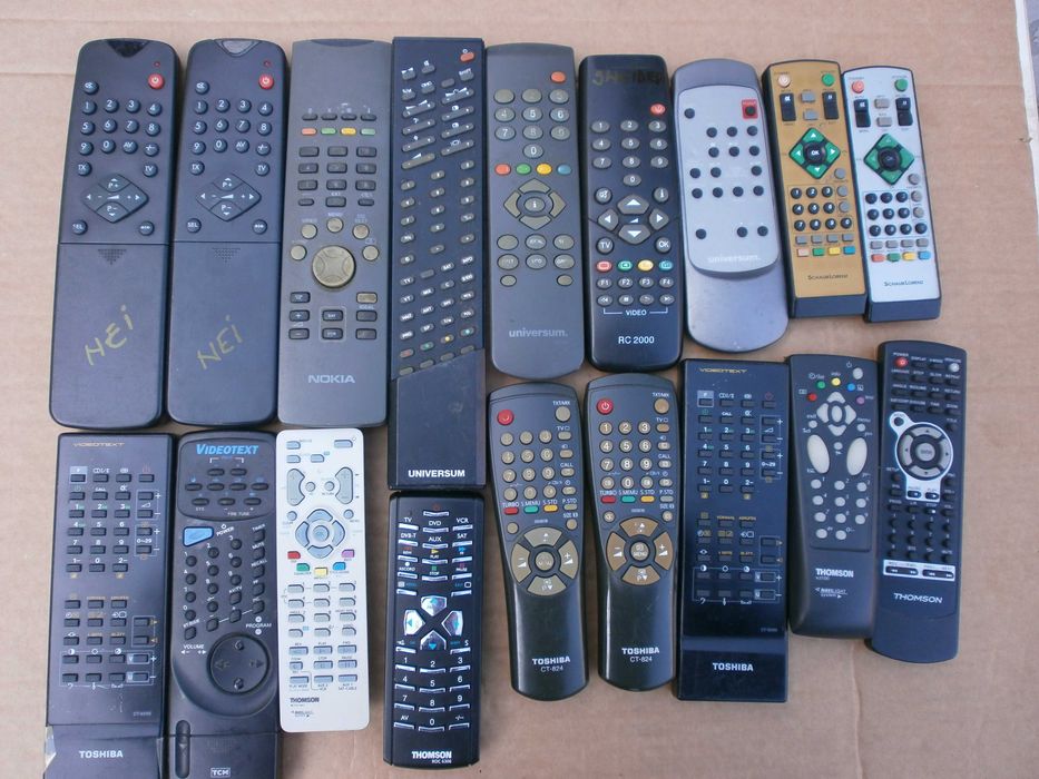 lot telecomenzi diverse