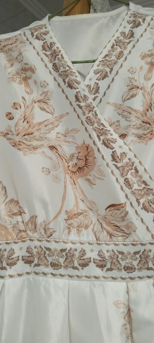 Платье нарядное р-р 46-48