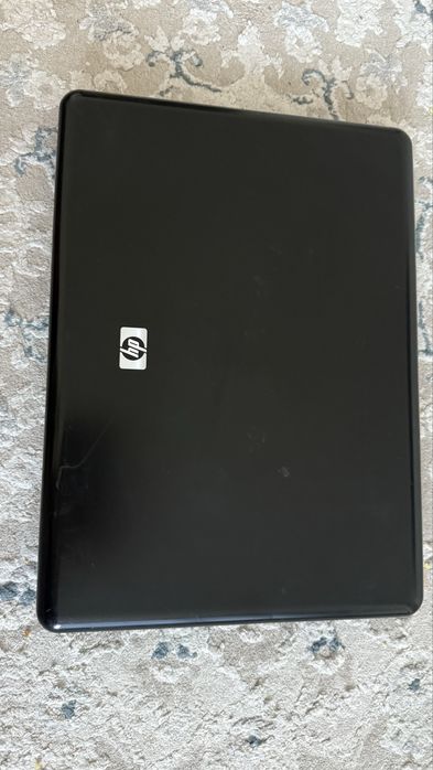 Ноутбук сатылады.