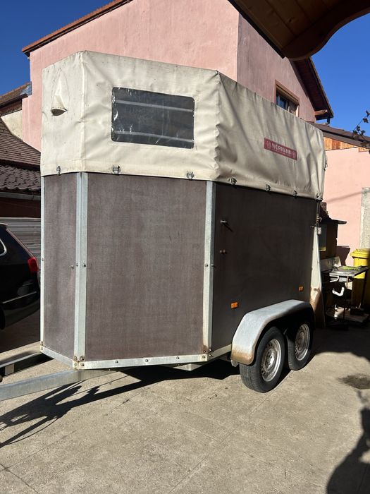 Remorca animale/ cai